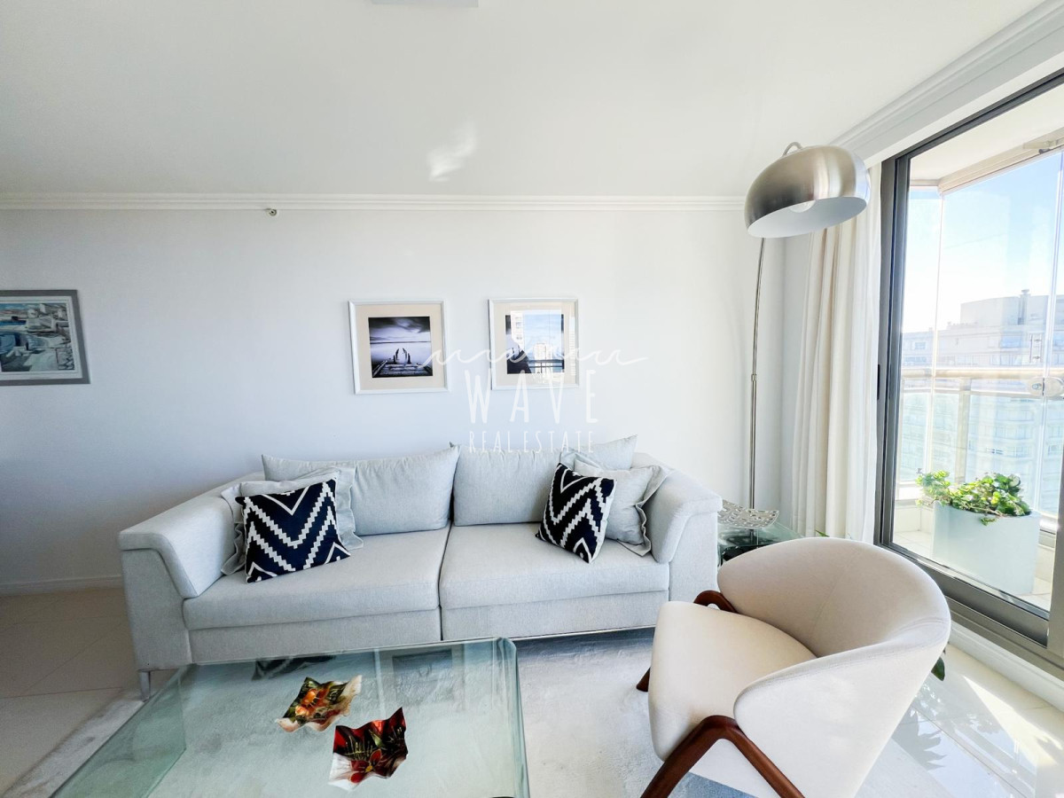 Apartamento ID.5027 - Venta en exclusividad, apartamento de 3 dormitorios en Punta del Este