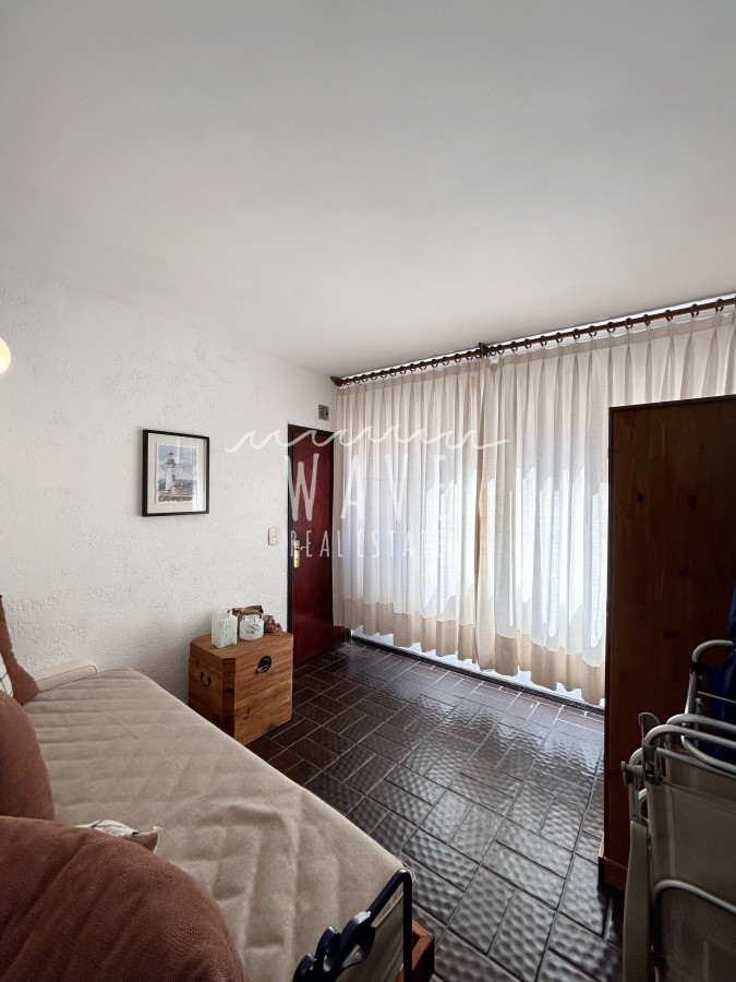 Apartamento ID.5078 - Venta de apartamento de 1 dormitorio en Playa Brava, Punta del Este