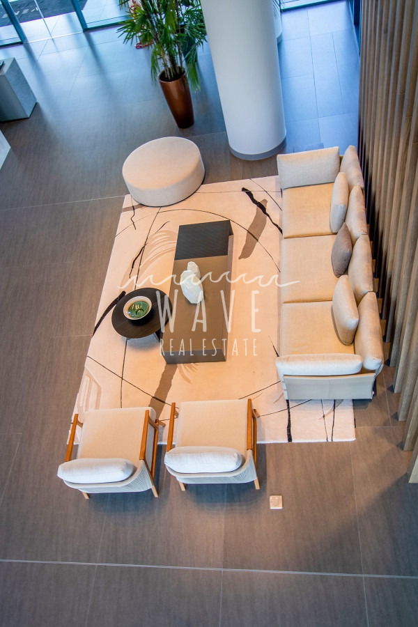 Apartamento ID.4074 - Venta apartamento, primera fila playa mansa, Punta del Este 