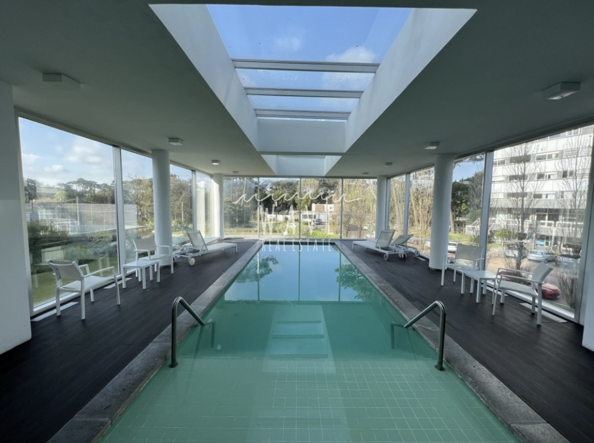 Apartamento ID.4204 - Venta y alquiler temporal de apartamento 2 dormitorios , torre con servicios en Av. Roosevelt