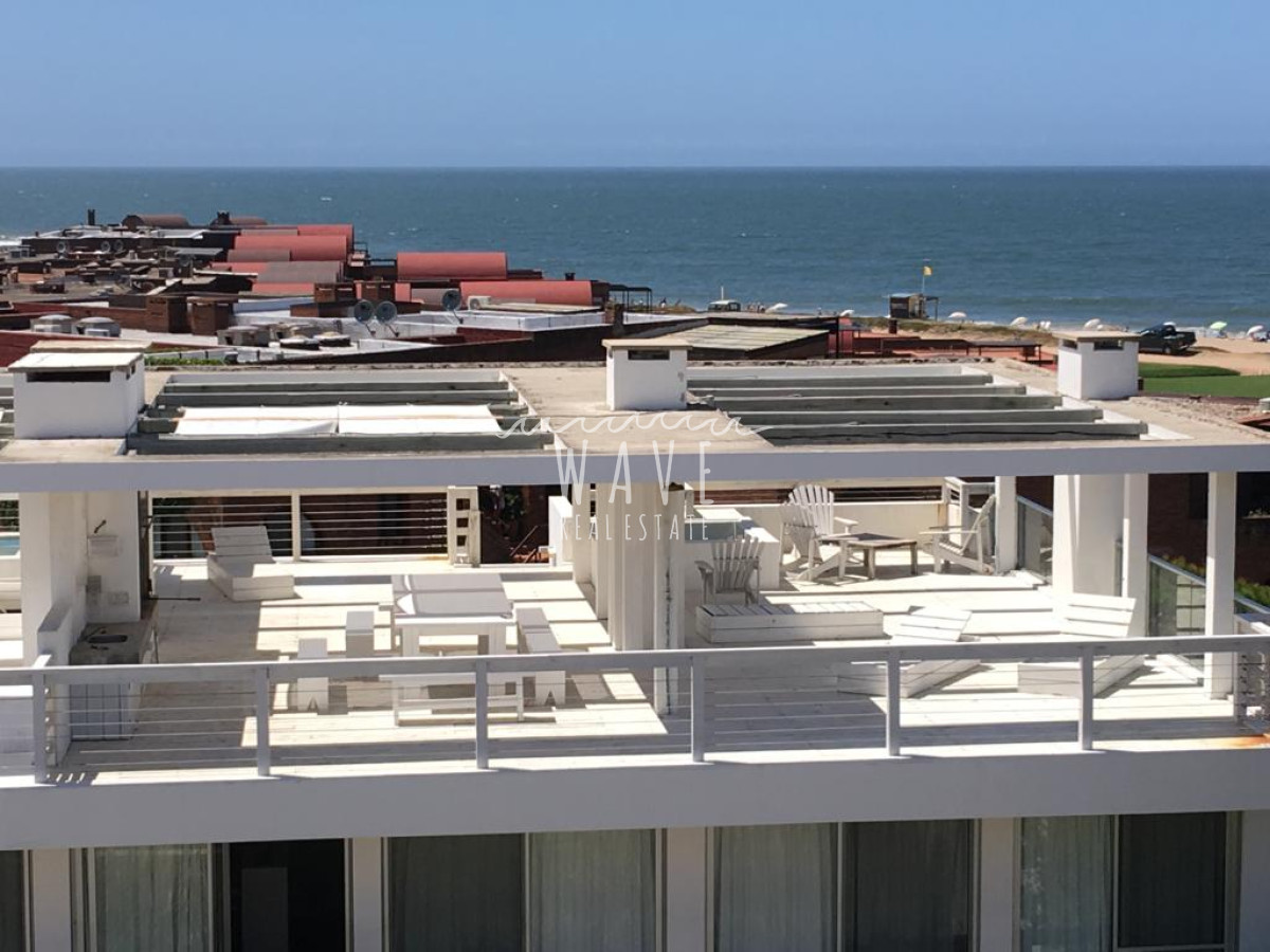 Apartamento ID.1117 - Manantiales, OPORTUNIDAD EN VENTA 2 dormitorios con terraza con parrillero y jacuzzi