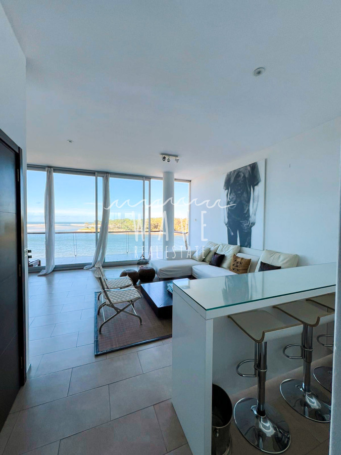 Apartamento ID.4315 - Penthouse en alquiler en exclusiva Torre Delamar.