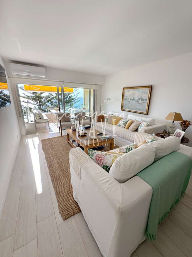 Apartamento ID.5115 - Alquiler de verano, Apartamento de 2 dormitorios y medio en Playa Mansa, Punta del Este