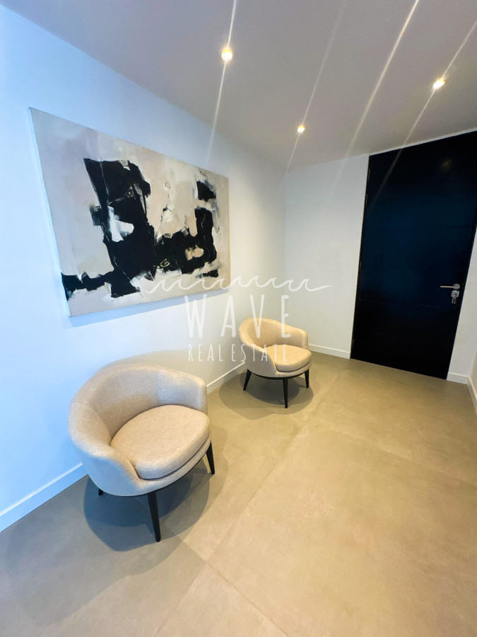 Apartamento ID.4944 - Exclusiva unidad en alquiler y venta primera línea La Barra 