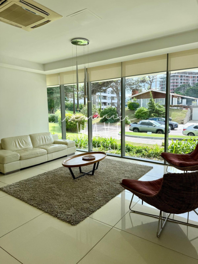 Apartamento ID.5690 - Venta Alquiler departamento Brava 2 dormitorios