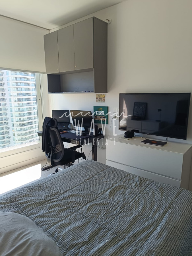 Apartamento ID.4547 - Alquiler  3 dorm en suite Playa Brava frente al mar