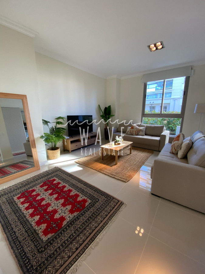 Apartamento ID.4882 - Venta de  Apartamento, con 1 dormitorio, en Playa Brava, con amenities