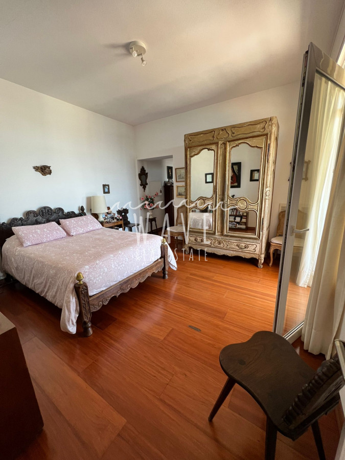 Apartamento ID.3965 - Venta de apartamento en Península, edificio emblemático, 3 dormitorios, reciclado.