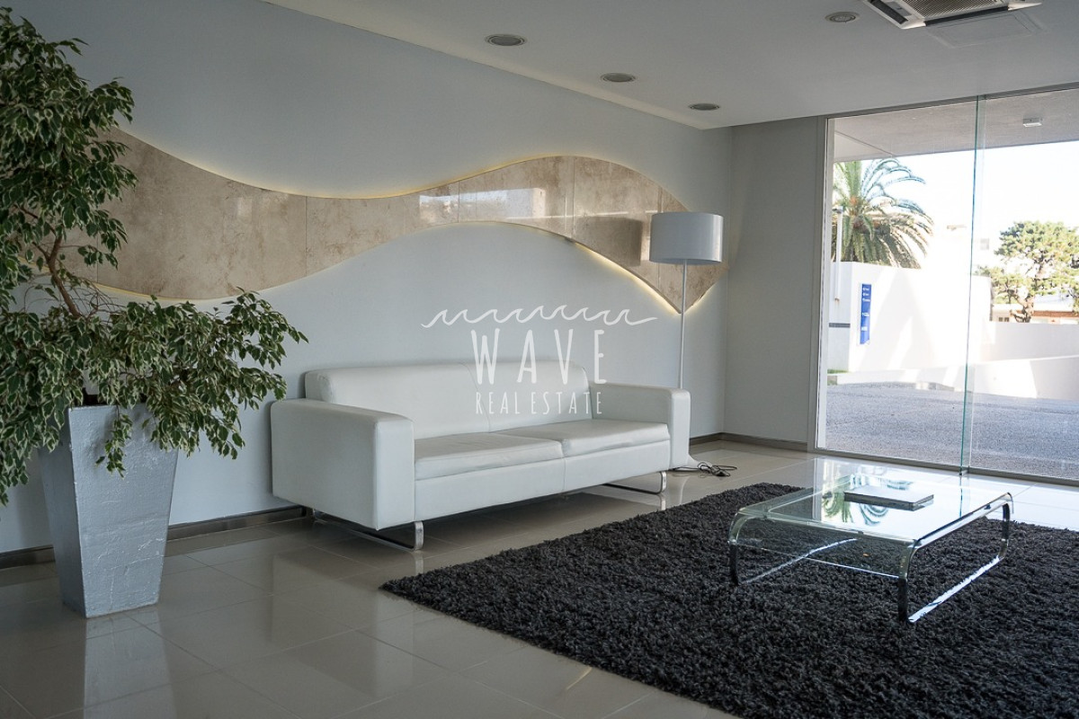 Apartamento ID.4920 - Venta de Apartamento Penthouse, de 3 dormitorios en La Pastora, con amenities