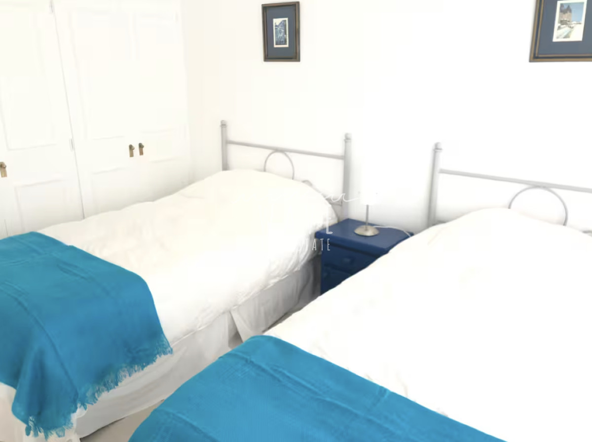 Apartamento ID.4764 - Alquiler Anual, Apartamento frente a Bikini Beach, Manantiales, 4 dormitorios y vista al mar