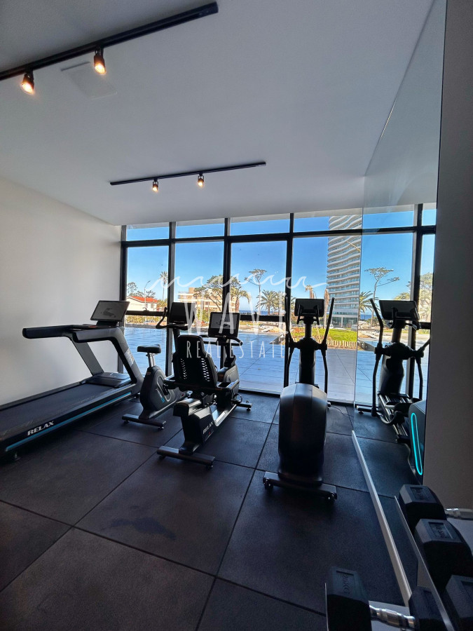 Apartamento ID.4929 - Venta departamento 3 dormitorios, playa mansa, Punta del Este 