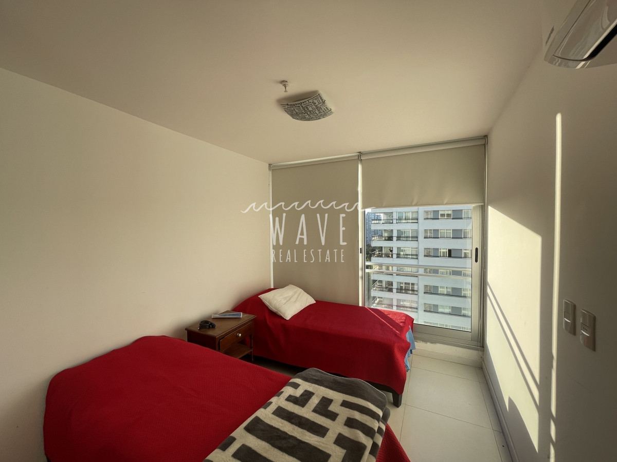 Apartamento ID.4204 - Venta y alquiler temporal de apartamento 2 dormitorios , torre con servicios en Av. Roosevelt