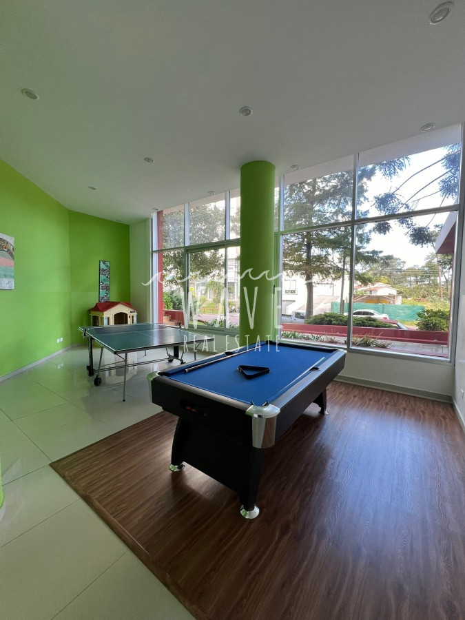 Apartamento ID.4210 - Venta de apartamento 2 dormitorios , torre con servicios en Av. Roosevelt