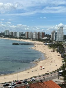 Alquiler de Verano, Apartamento con  3 dormitorios ( + 2 medios dormitorios), en Peninsula con todo el confort en una ubicación y vista privilegiada.
