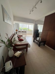 Apartamento en alquiler temporal, Pda 1 Mansa, frente al mar. 