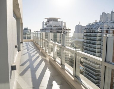 Venta, Penhouse de 3 dormitorios en Punta del Este