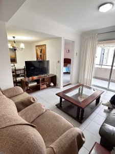 Venta, Apartamento de 3 dormitorios frente al Mar. Pinares