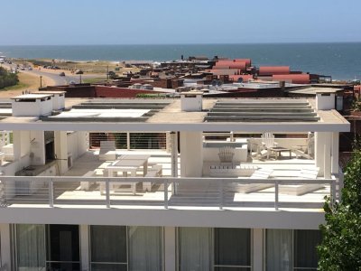 Manantiales, OPORTUNIDAD EN VENTA 2 dormitorios con terraza con parrillero y jacuzzi