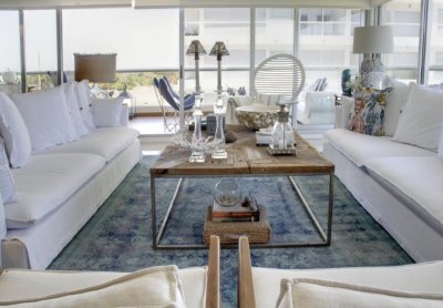 Venta de Apartamento, Parada 31 de la Brava, frente al mar. 3 suites y 