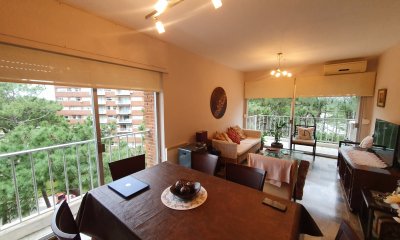 Venta Apartamento 3 dormitorios en Arcobaleno Playa Mansa