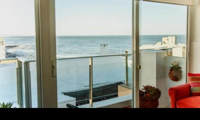 Hermoso dúplex con vista al mar.