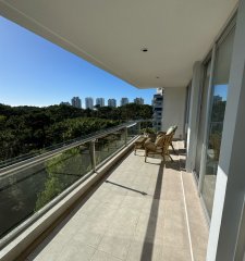 Venta departamento dos dormitorios, Roosevelt, Punta del Este