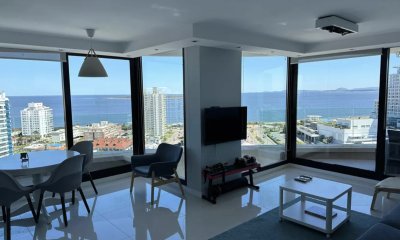 Venta de Apartamento en Piso alto con vistas al mar, con 3 dormitorios y amenities