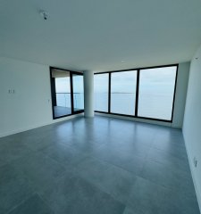 Venta espectacular departamento 2 Dorm, primera linea playa mansa