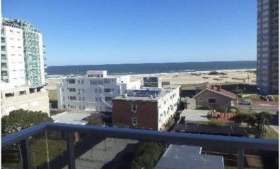 Apartamento en Venta en parada 2 de la Brava, todas las amenities.