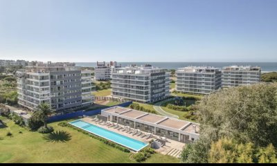 Venta de Penthouse sobre plaza Brava, con 2 dormitorios en suite y amenities