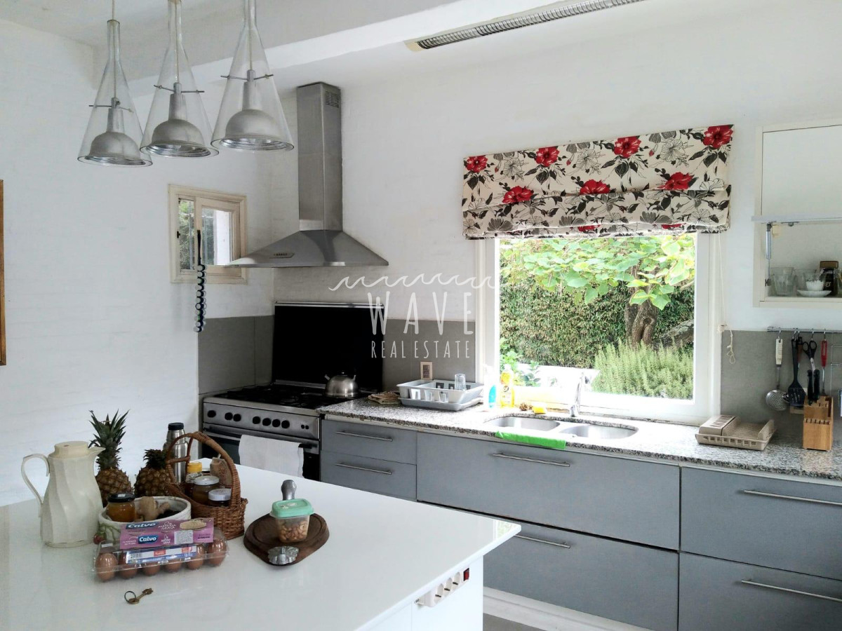 Casa ID.4 - Excelente casa en la mejor zona de Montoya ( 30% debajo de su valor)