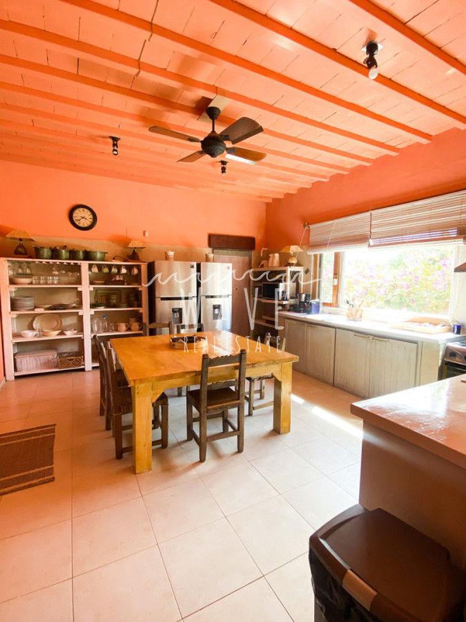 Casa ID.5179 - Venta de casa de 5 dormitorios en Punta Piedras, Manantiales