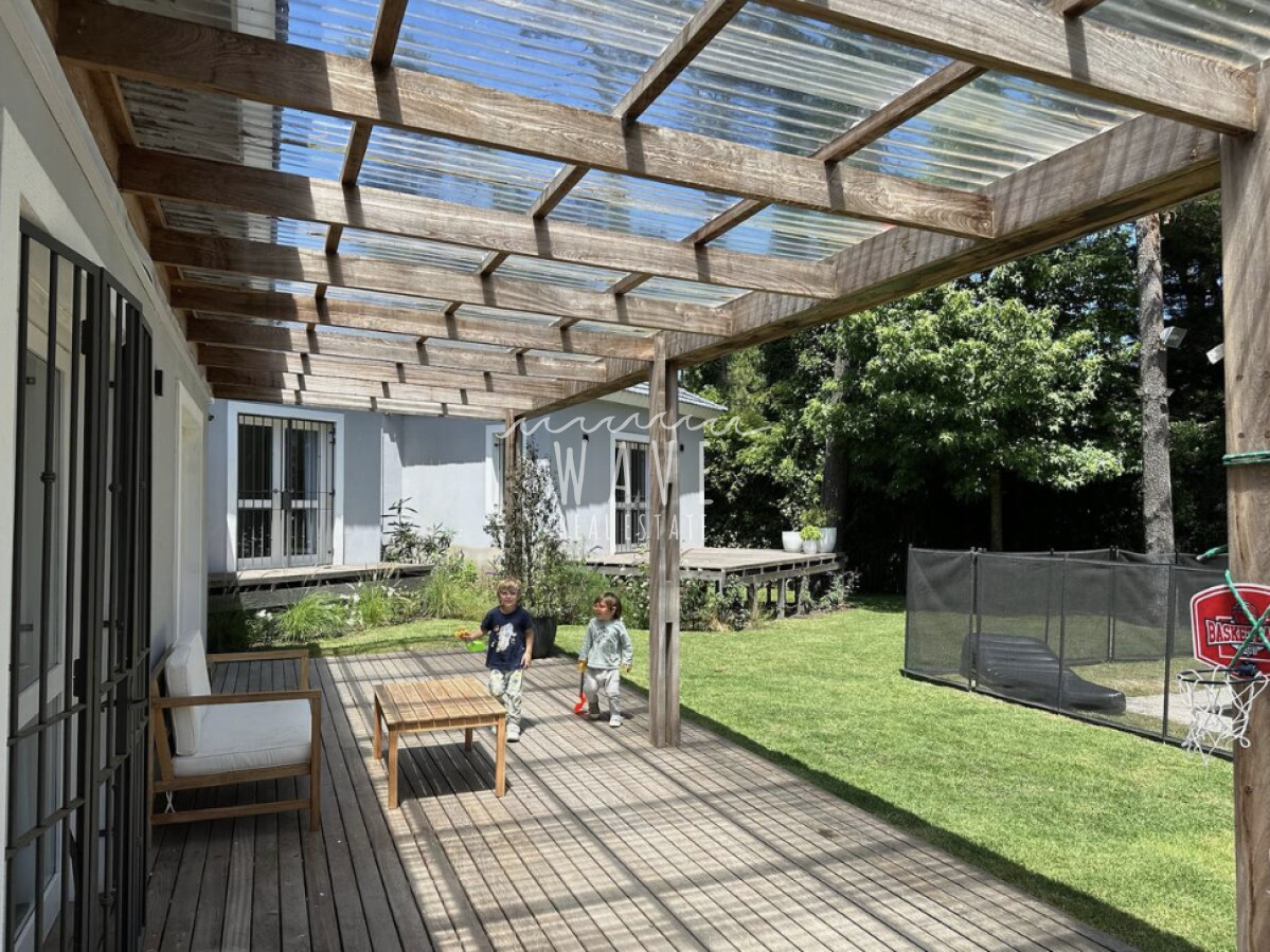 Casa ID.4923 - Alquiler de Verano, Casa de 4 dormitorios y dep. en San Rafael, piscina climatizada, ideal familia numerosa