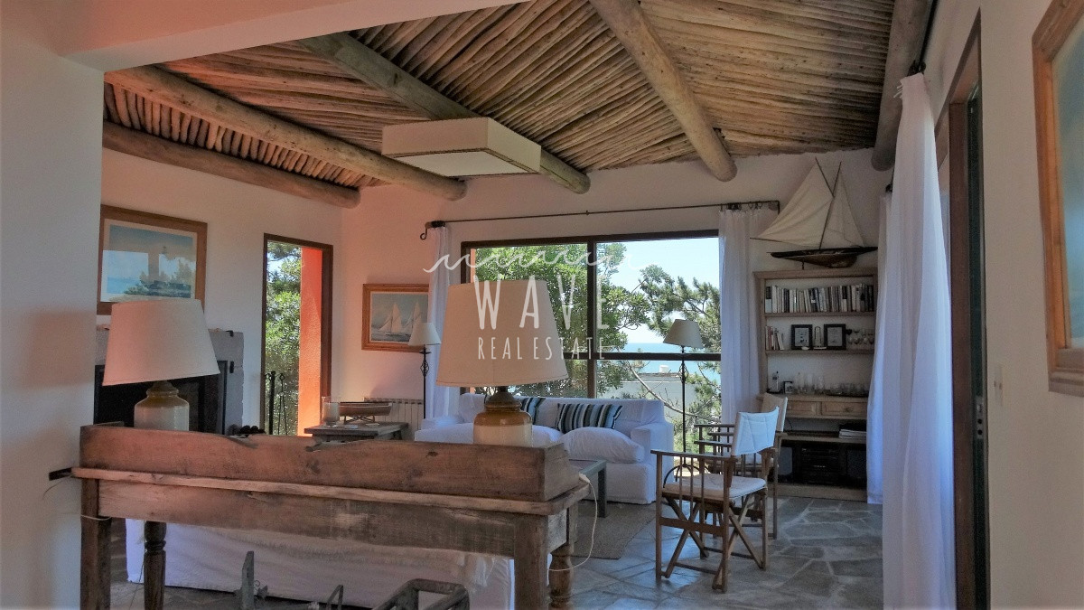 Casa ID.887 - Alquiler Temporal de Verano, Casa con 3 dormitorios en El Chorro, frente a la Playa