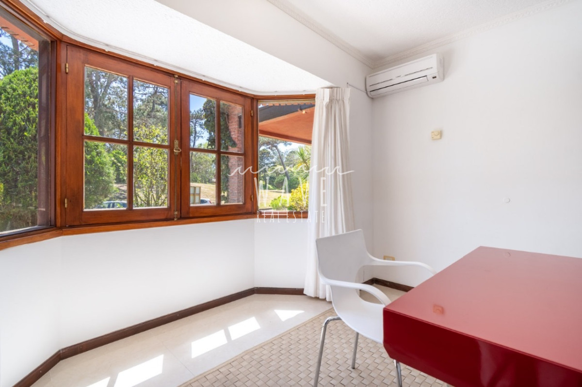 Casa ID.4628 - Alquiler espectacular casa en Beverly Hills, Punta del Este 