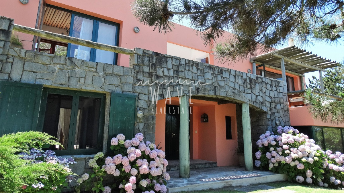 Casa ID.887 - Alquiler Temporal de Verano, Casa con 3 dormitorios en El Chorro, frente a la Playa