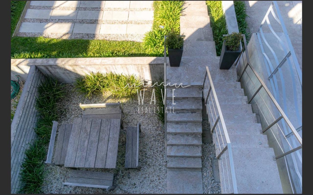 Casa ID.5358 - Hermosa casa a a la venta en el corazón de La Barra
