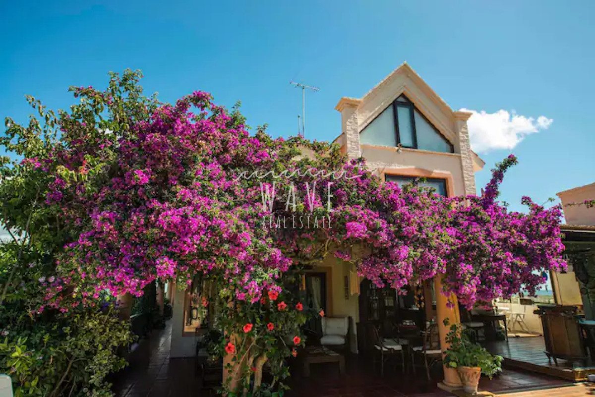 Casa ID.4625 - Casa de Lujo frente al Mar. 
