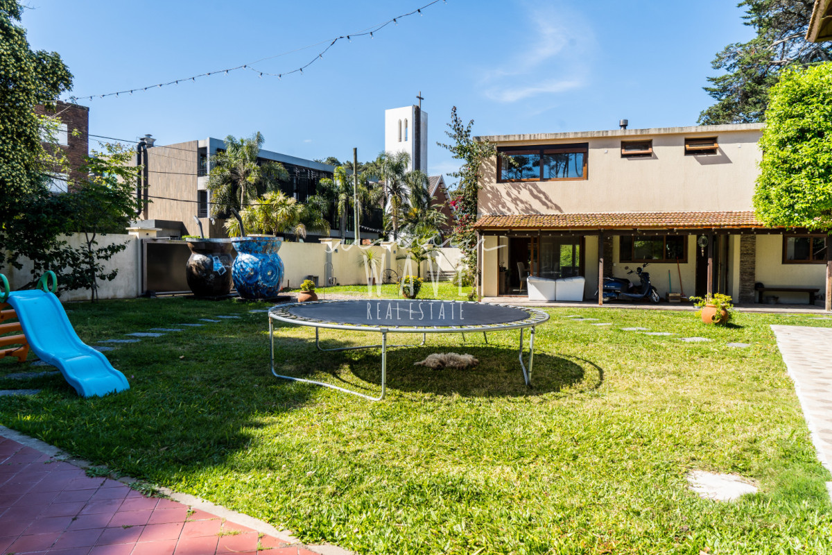 Casa ID.5035 - Alquiler temporal Casa San Rafael Punta del Este, 8 suites, 200 mts del mar! 