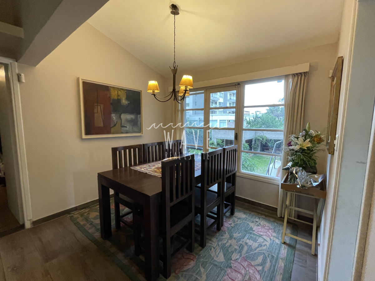 Casa ID.5057 - Hermoso chalet en playa mansa en alquiler de temporada 