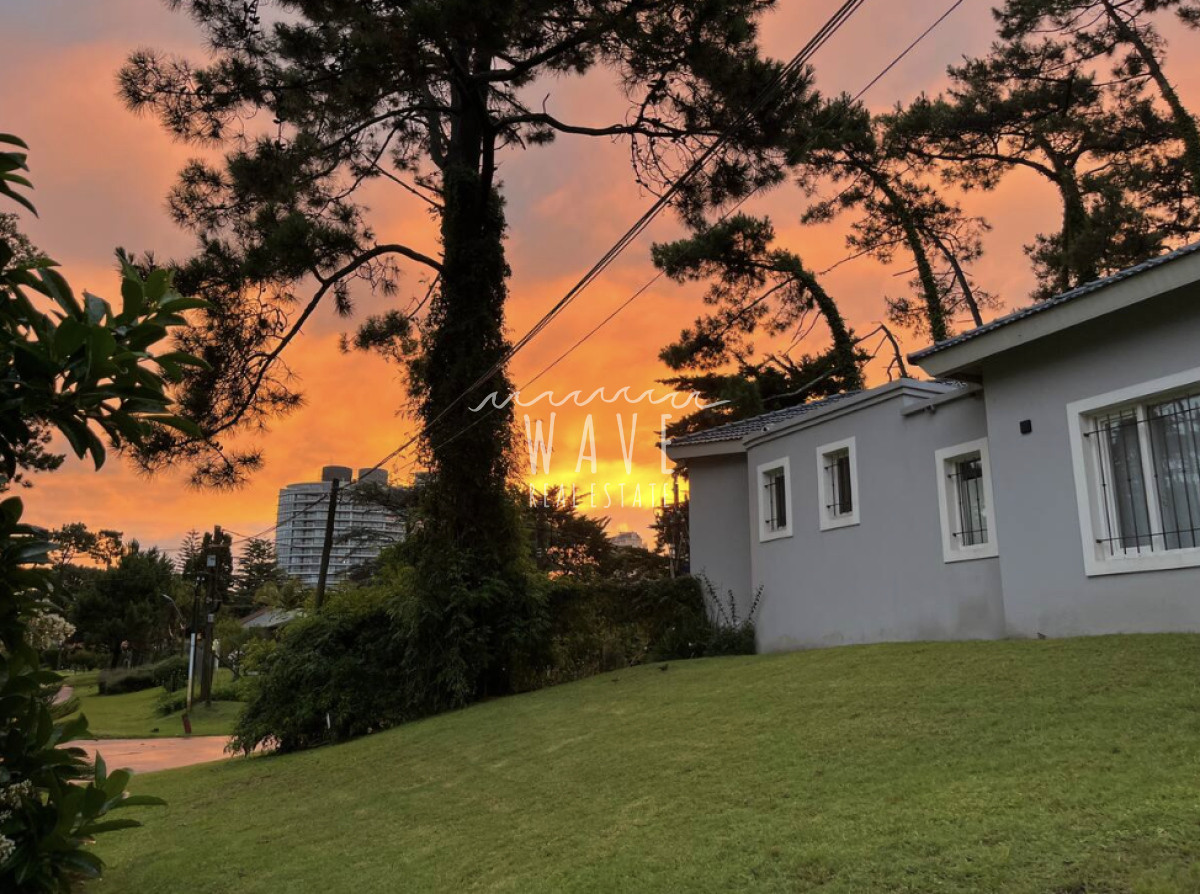 Casa ID.4923 - Alquiler de Verano, Casa de 4 dormitorios y dep. en San Rafael, piscina climatizada, ideal familia numerosa