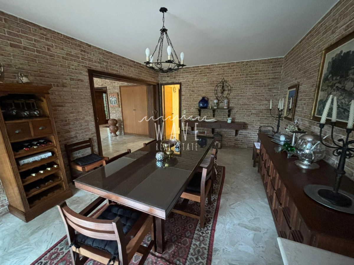 Casa ID.4421 - Venta espectacular Casa de 4 dormitorios en Mansa, Punta del este 