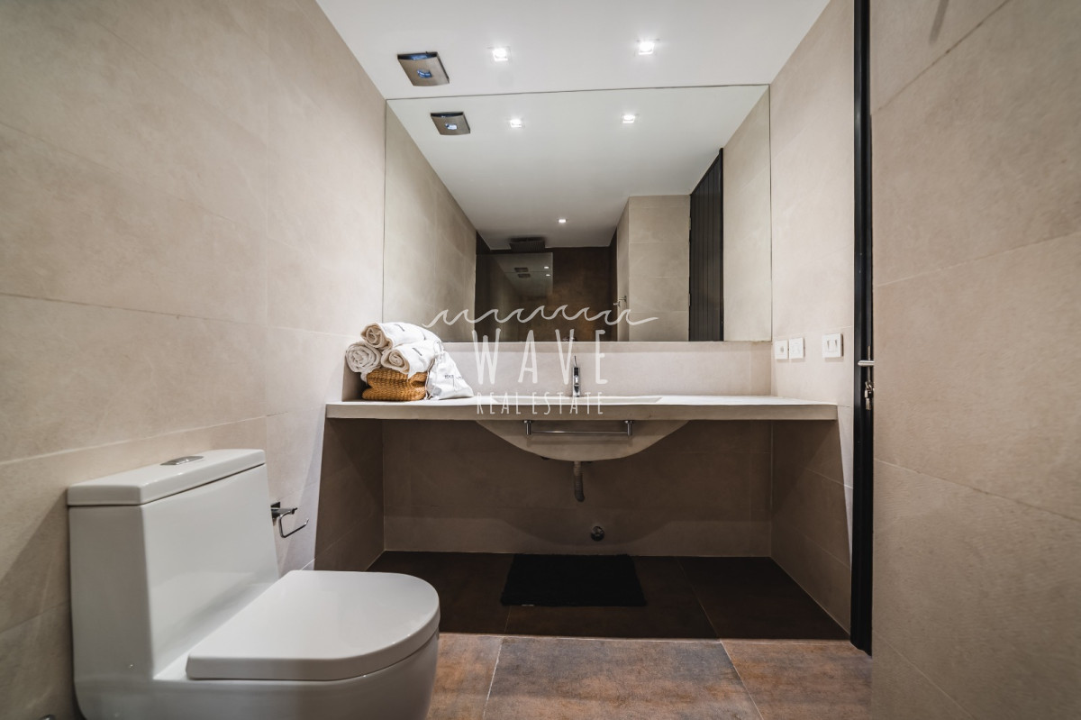 Casa ID.4821 - Alquiler Temporal, Casa en El Chorro con vista al mar, 4 dormitorios y 6 baños