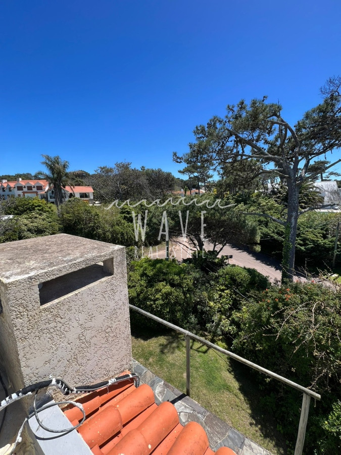 Casa ID.3945 - Oportunidad Venta - San Rafael , 1318 m2 de parque, 300 m2 edificados. 
