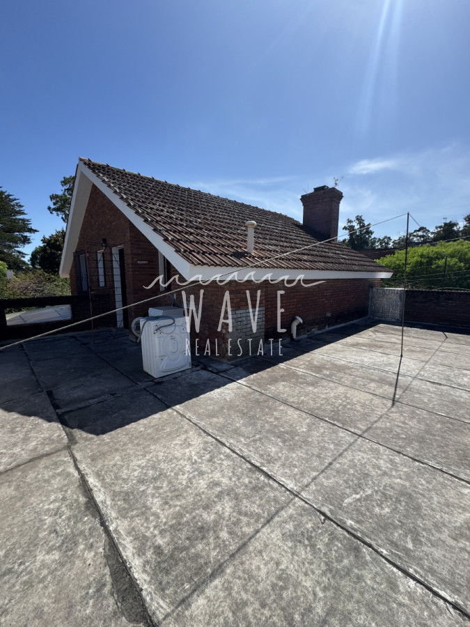 Casa ID.4809 - Maldonado, Casa en Alquiler Anual zona colegios. 2 dormitorios.