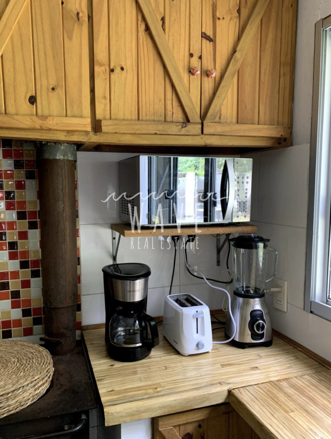 Casa ID.4716 - Venta de casa en El Tesoro,4 dormitorios y piscina.