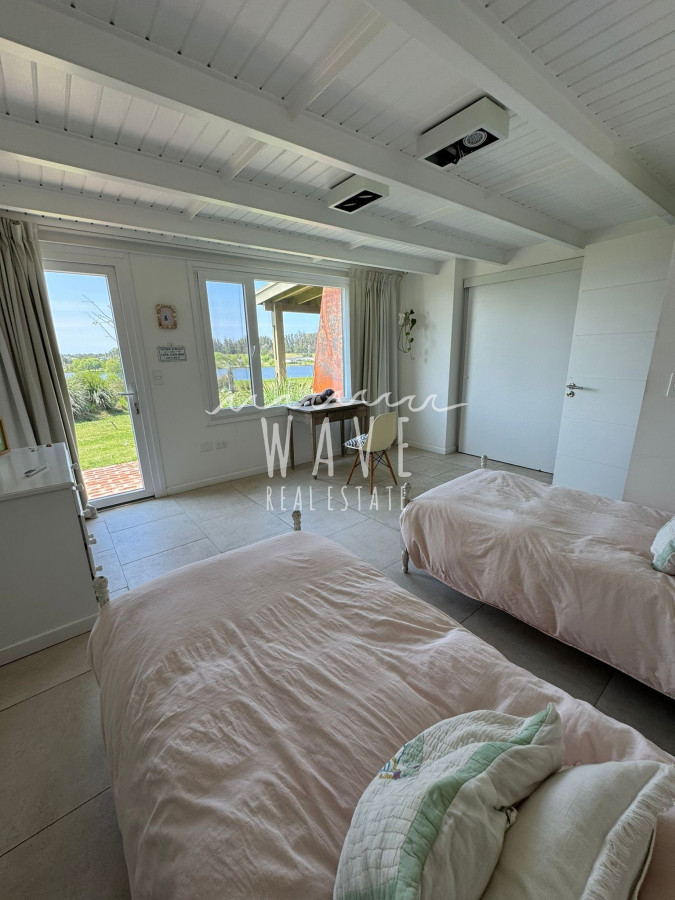 Casa ID.4563 - Alquiler de verano ,  espectacular casa de 5 dormitorios en barrio privado, Pueblo mio Manantiales 