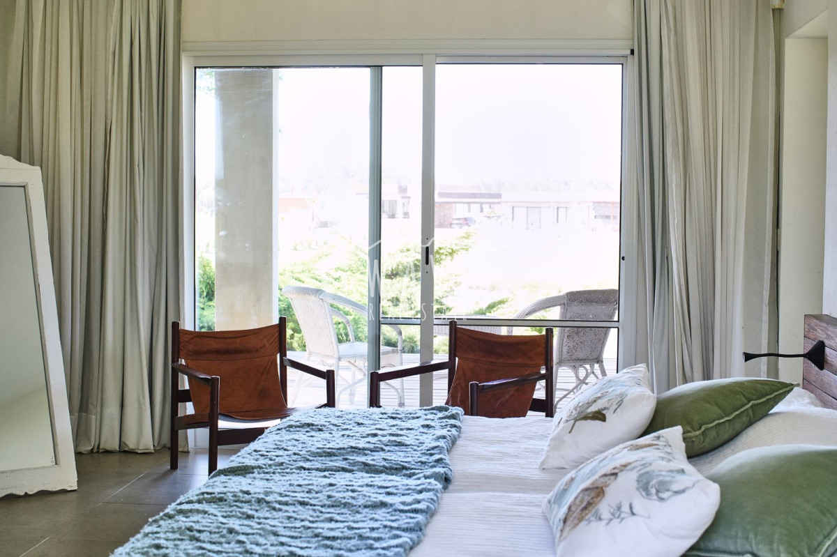 Casa ID.5132 - Alquiler de Verano, Casa de 5 dormitorios en Pueblo Mío