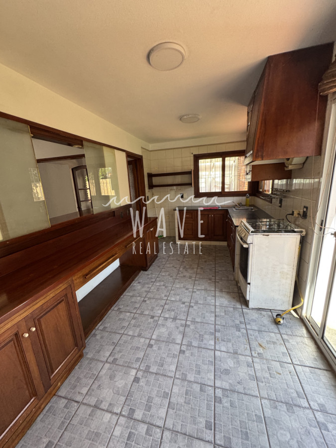 Casa ID.4809 - Maldonado, Casa en Alquiler Anual zona colegios. 2 dormitorios.