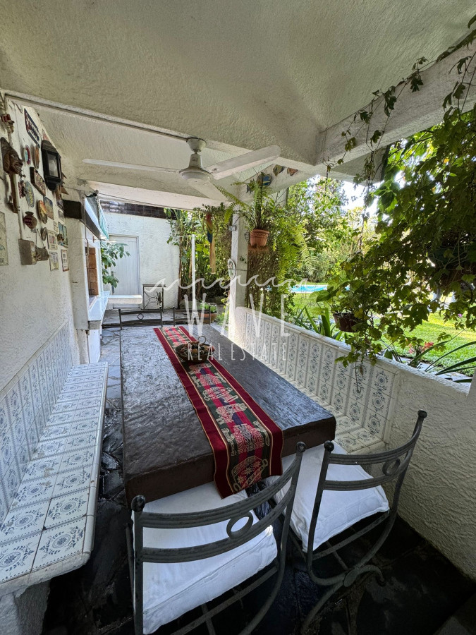 Casa ID.4536 - Venta espectacular casa 4 dormitorios, Cantegril , Punta del Este 